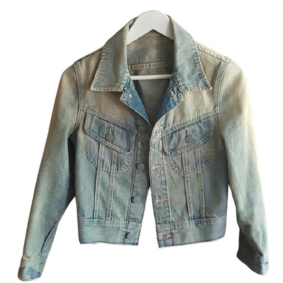 Aritzia Jackets & Blazers - *host pick* Wilfred faded jean denim crop jacket